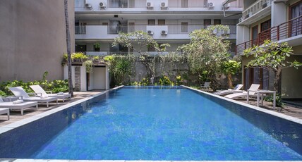 Kamini Legian Hotel Room Type - Deluxe Pool View Room