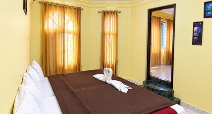 White Legacy Room Type - Superior Family Twin Room - Second Floor