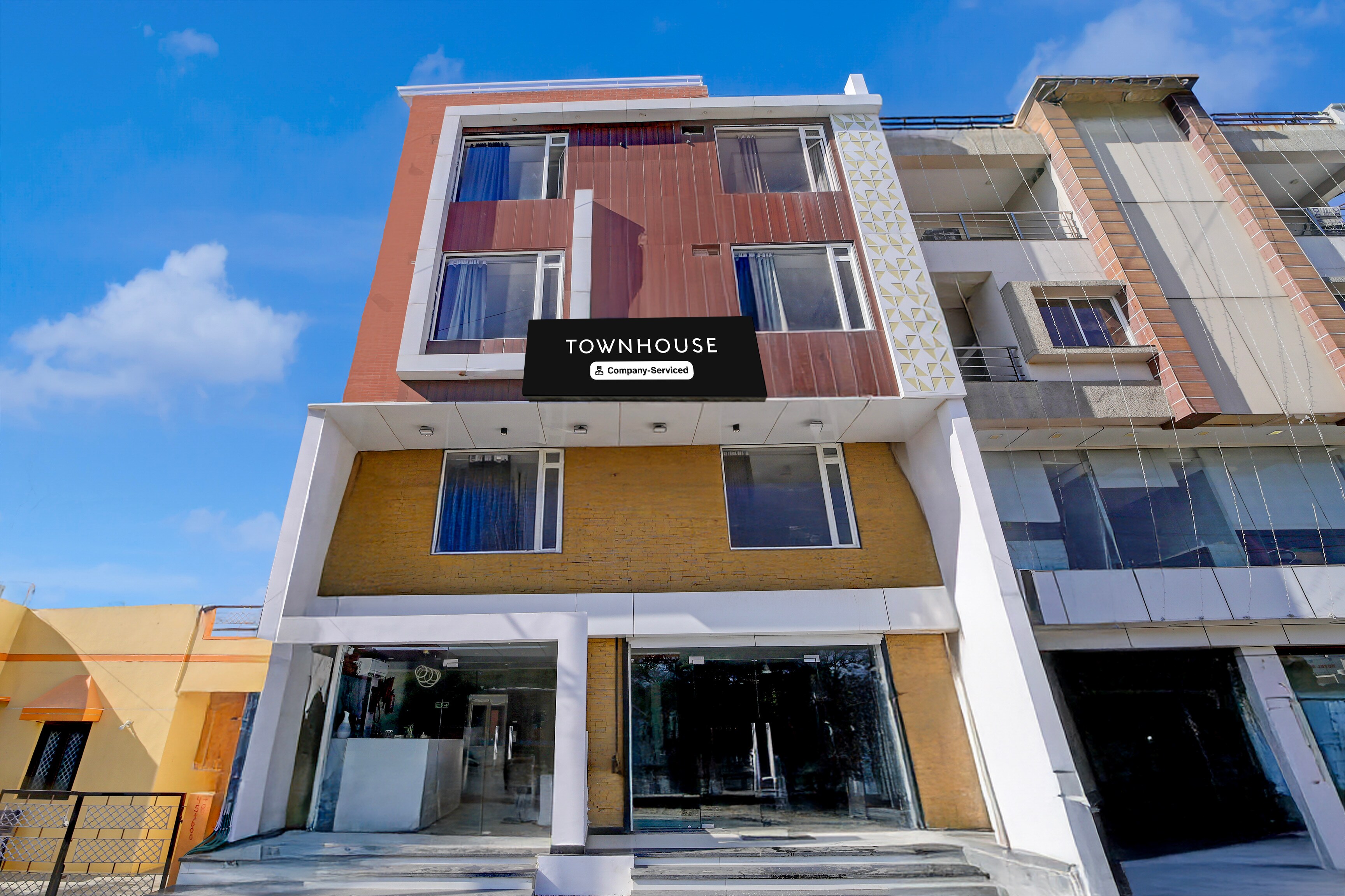 Townhouse Mahamrityunjay Dwar Ujjain Formerly Hotel Prakash - Tap to explore photos