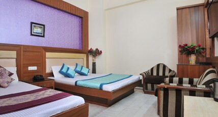 Hotel Star Paradise Room Type - Family Triple Bed NON AC Room