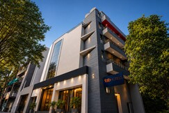 FabHotel Moro Gujranwala Town