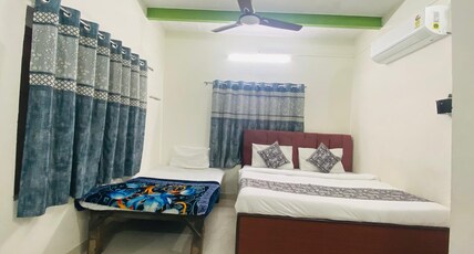 Shreeji Kashidham Room Type - Premium Room