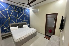 TULSI MAHAL RESIDENCY