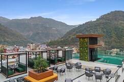 ZANA by the Ganges, Tapovan, Rishikesh