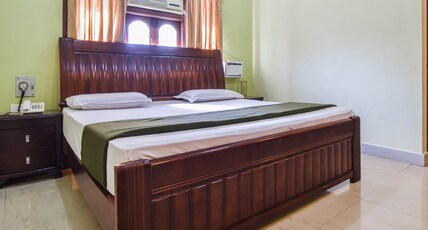 Lloyds Serviced Apartments Room Type - Classic Room