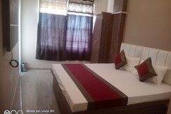 Hotel Rudraksh Villa