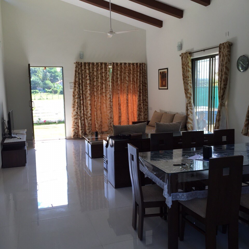 JenJon Holidays | Nagaon 2 BHK Alibaug Villa - Tap to explore photos
