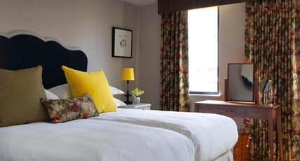 Cheval Knightsbridge Room Type - Two-Bedroom Penthouse Apartment Cheval Knightsbridge Room Type - Two-Bedroom Penthouse Apartment