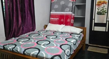 Cottage with lake view wild elephant roams freely Room Type - Bedroom 1