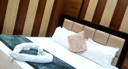 HOTEL PREFERRED AND RESTAURANT Room Type - Deluxe Room