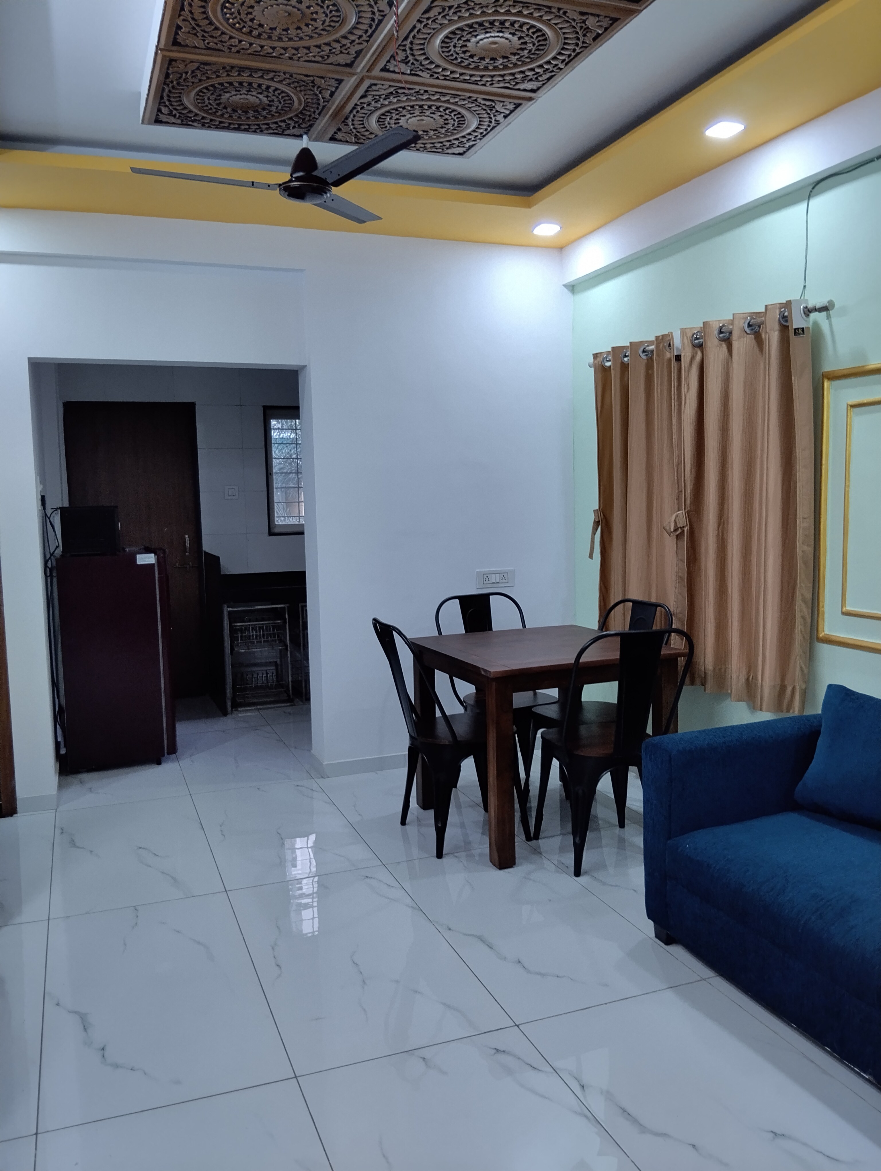 SHREE KRISHNA INN - Tap to explore photos