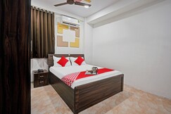 Rooms of Hotel O Terrace Inn