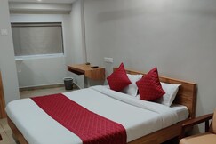Address of Hotel Galaxy