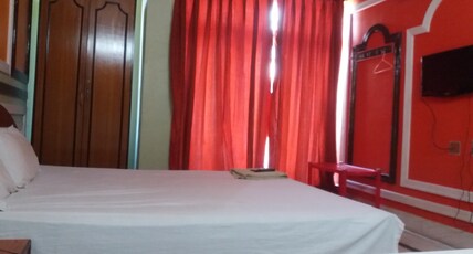 Sri Gauranga Resort Room Type - Standard Double bedded AC Room