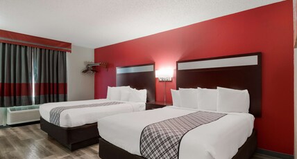 SureStay Plus Hotel by Best Western San Antonio North Room Type - 2 Queen Beds, Non-Smoking, Flat Screen Television, High Speed Internet Access, Microwave And Refrige SureStay Plus Hotel by Best Western San Antonio North Room Type - 2 Queen Beds, Non-Smoking, Flat Screen Television, High Speed Internet Access, Microwave And Refrige
