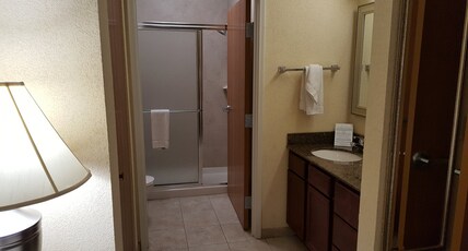 Staybridge Suites CORPUS CHRISTI Room Type - 1 Bedroom Suite 2 Double