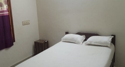 Vasantharaja villa Arumparthapuram Room Type - 1 BHK