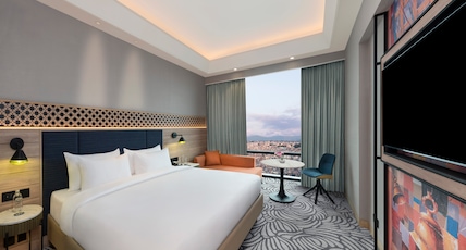 Mercure Kathmandu Sukedhara Heights Room Type - Classic Room with 1 king bed Mercure Kathmandu Sukedhara Heights Room Type - Classic Room with 1 king bed