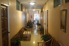 Collection O Thaiphiphat House Silom