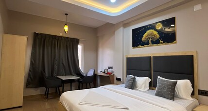 SUNRISE VALLEY INN Room Type - SUPER DELUXE AC