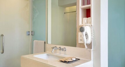 Mercure Bali Nusa Dua Room Type - Superior Pool View with Double Bed Mercure Bali Nusa Dua Room Type - Superior Pool View with Double Bed