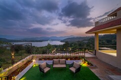 SaffronStays Lakefront Nivriti