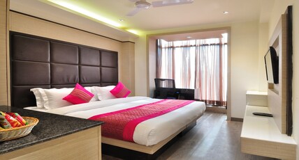 Hotel Royal Grand Room Type - Premium Room Free Wi-Fi