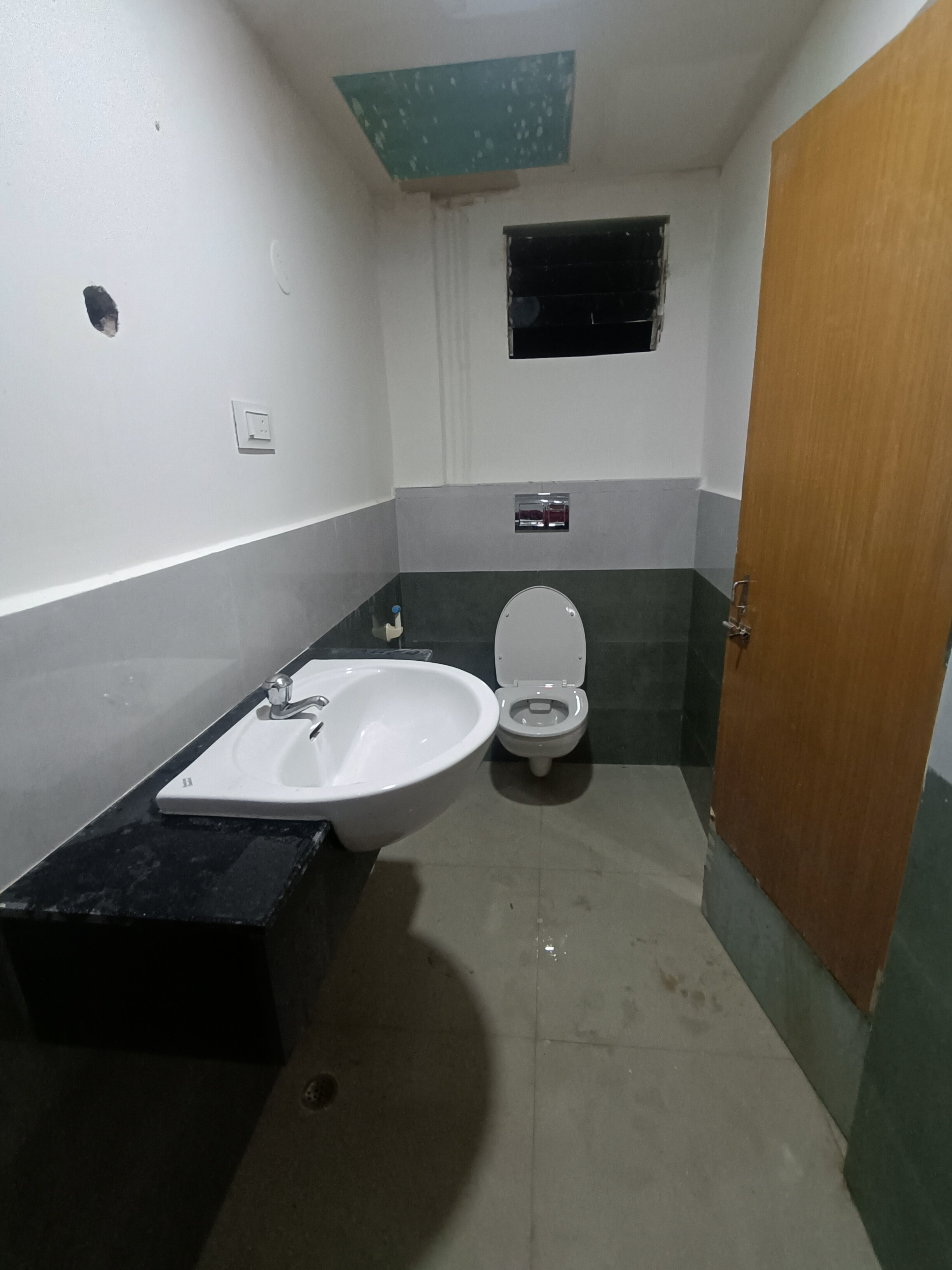 Easy Relax Hotel Yashoda International - Tap to explore photos