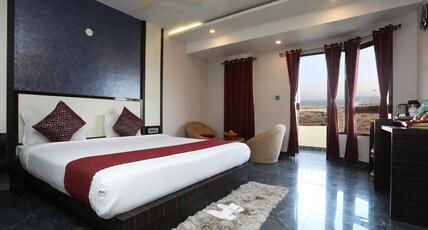 Swimming Sea Facing Hotel Room Type - ROYAL DELUXE ROOM ( BALCONY SEA VIEW )