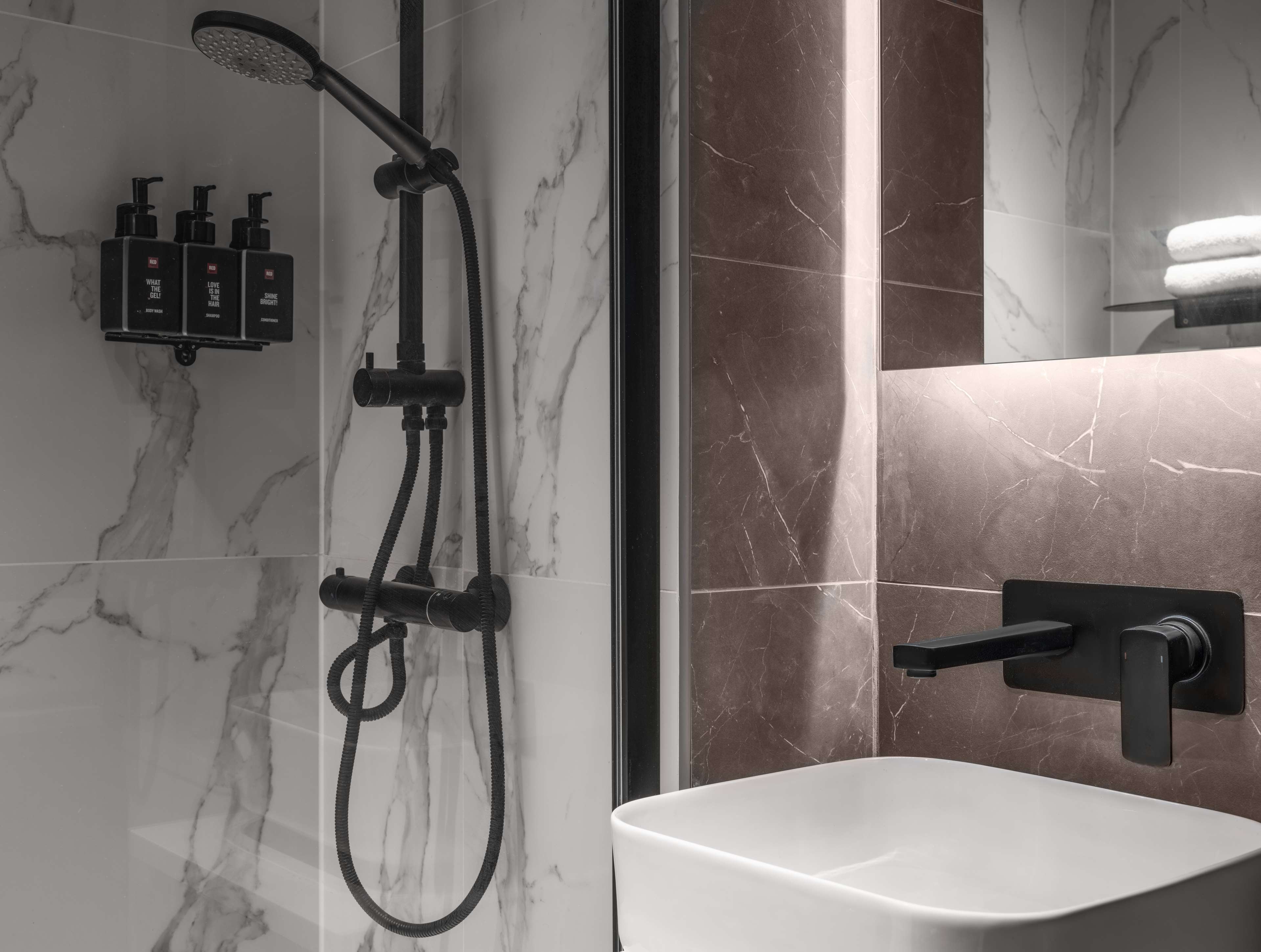 Radisson RED London Gatwick Airport - Tap to explore photos