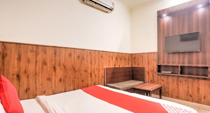 Hotel O Shri Sai Guest House Room Type - Classic