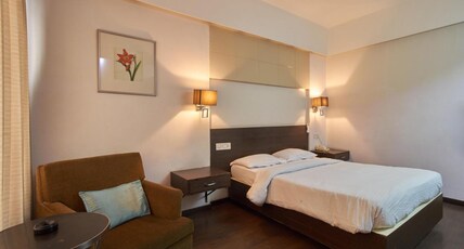 Hotel Sai Prakash Room Type - Premium Room AC