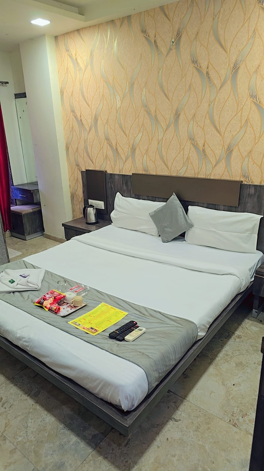 Hotel Krishna, Nagpur - Tap to explore photos