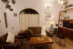 Address of Spacious Haveli in Prime Indiranagar Location