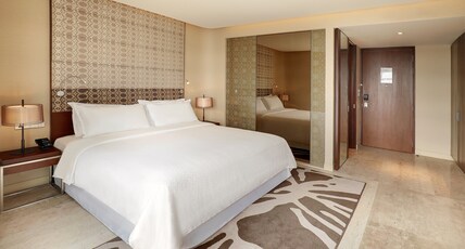 Crowne Plaza DHAKA GULSHAN Room Type - Standard Room