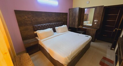 PPH Living Royal GS Comforts Room Type - Deluxe Double Room