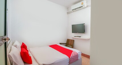 Bangkok Hub Hostel Room Type - Superior Double