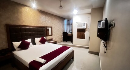 Hotel Parnil Palace Room Type - STANDARD AC ROOM