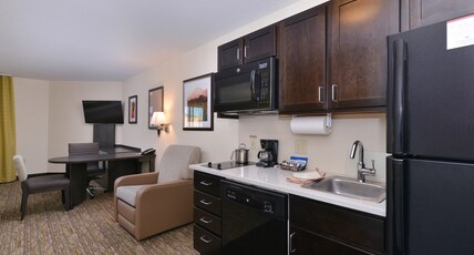 Candlewood Suites CASPER, an IHG hotel Room Type - 1 Queen Bed Studio Suite