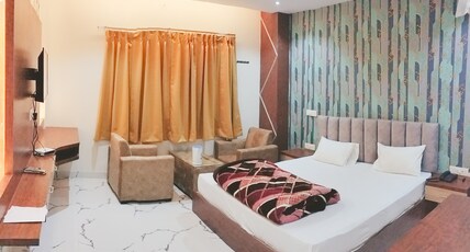 RBS Hotel & Restaurant - In Front of Ram Temple Room Type - Delxue Room AC