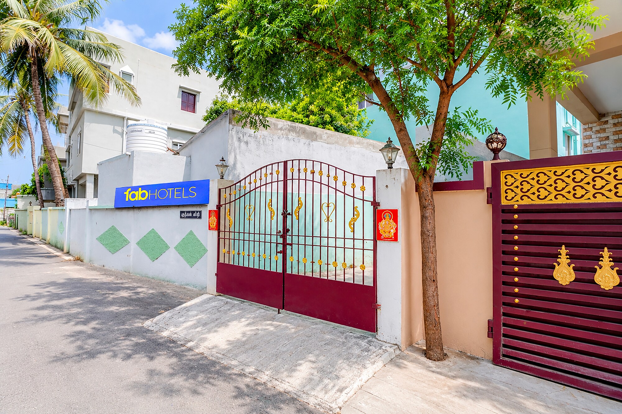 FabHotel Srinivasa Residency - Tap to explore photos