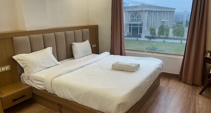 ORCHHA RIVER STONE RESORT Room Type - Standard Room