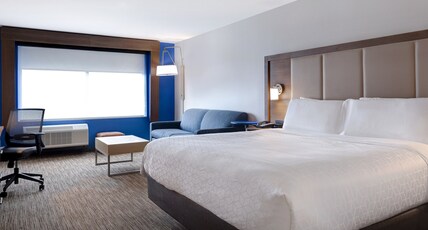 Holiday Inn Express & Suites Ann Arbor - University South Room Type - 1 King Bed Suite Sofa Bed Holiday Inn Express & Suites Ann Arbor - University South Room Type - 1 King Bed Suite Sofa Bed