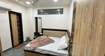 LA MONTEE BnB Room Type - Deluxe Queen Room Non AC