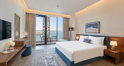 Beach Bay Hotel Mirfa Room Type - Sea View One Bedroom Apartment with Balcony