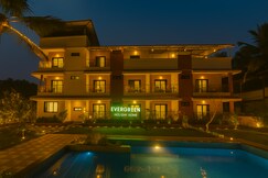 Evergreen Holiday Home