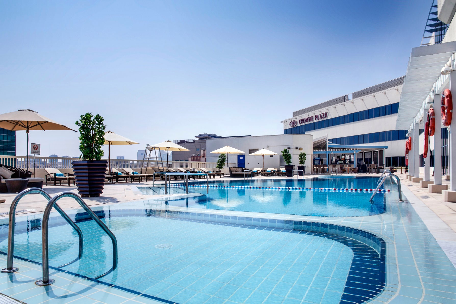 Crowne Plaza Hotel- Dubai Deira - Tap to explore photos