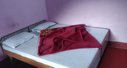 HOTEL MANKAMESHWAR Room Type - Ordinary room BED