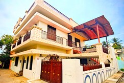 Sri Lakshmi Villa