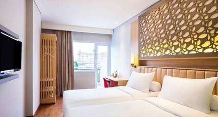 IBIS STYLES CIKARANG Room Type - Superior Room with twin beds, with balcony